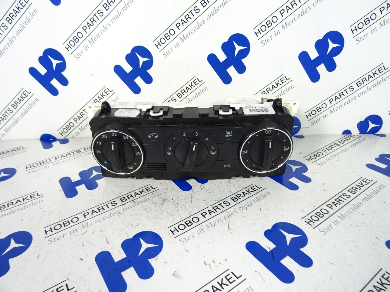 Kachelpaneel A 169 830 1985