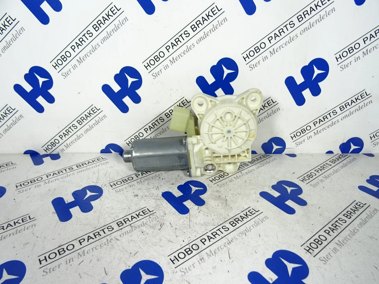 Window motor A 171 820 1342 - A1718201342 - A1718201342