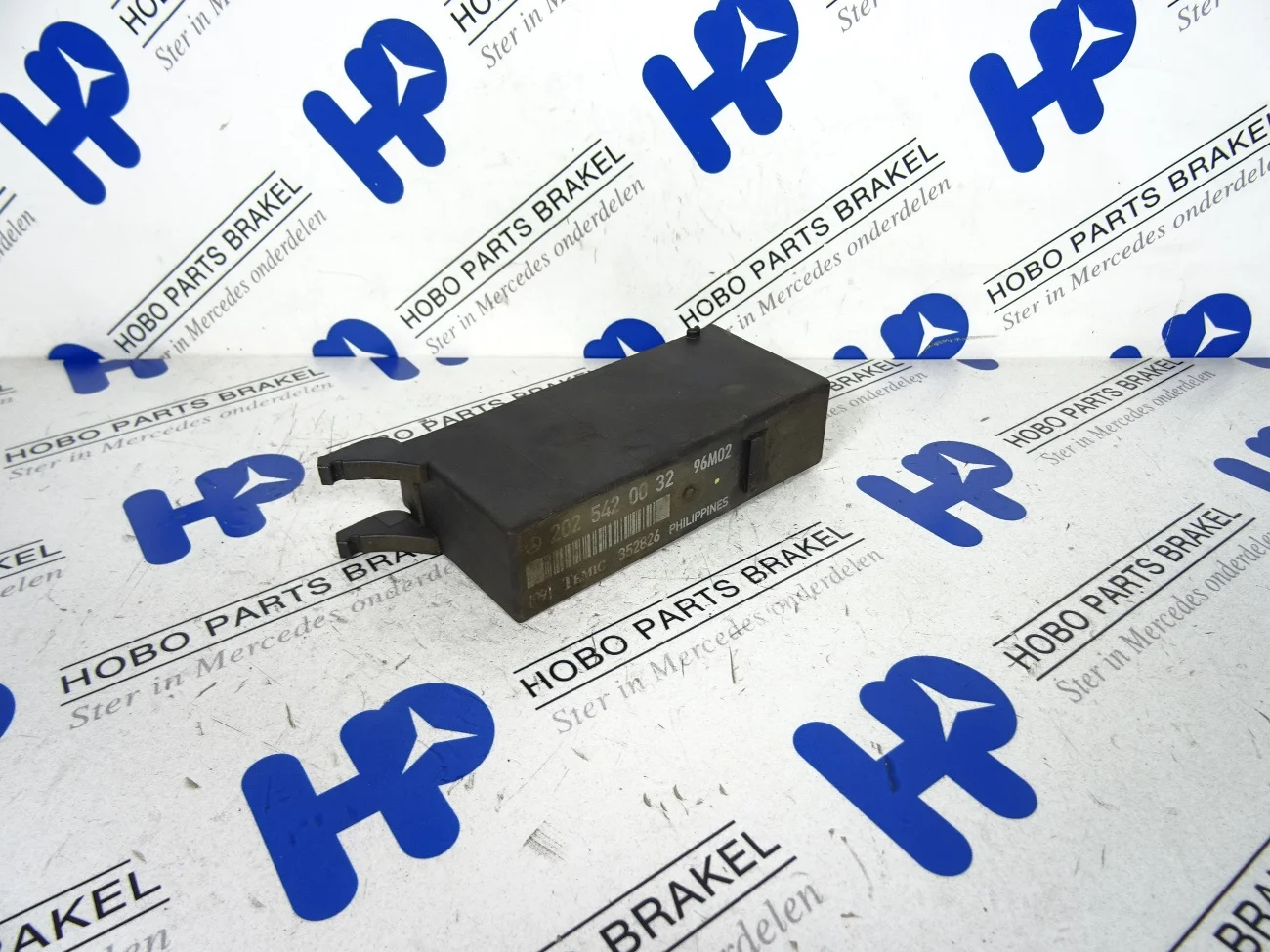 Lamp control module A 202 542 0032 - A2025420032 - A2025420032