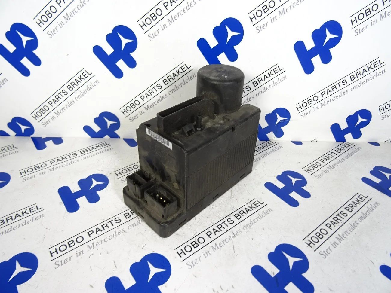 CV pomp A 202 800 0048 - A2028000048 - A2028000048