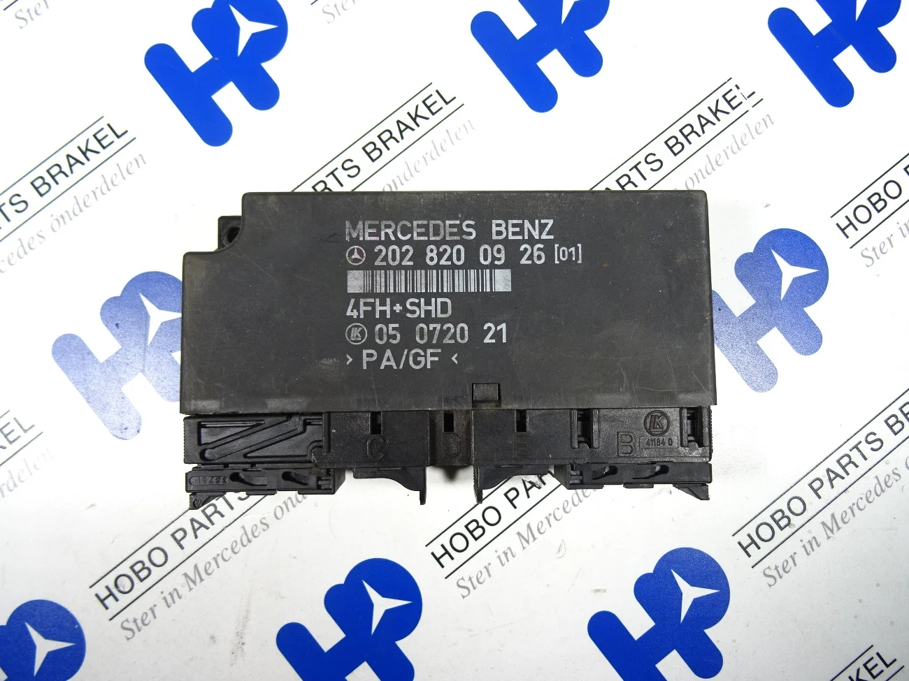 Comfort module A 202 820 0926 - A2028200926 - A2028200926