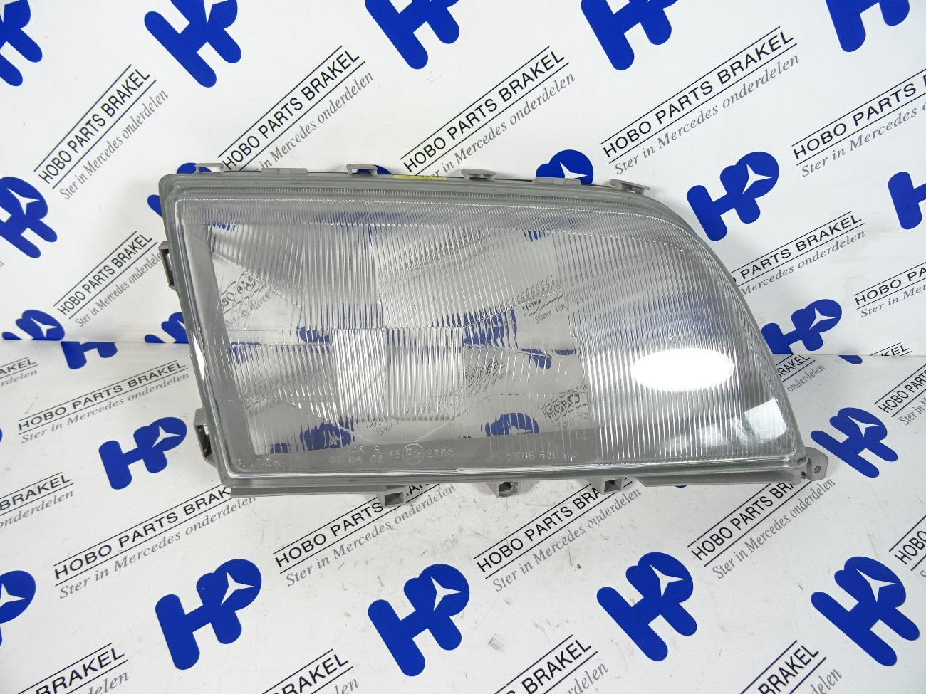 Koplamp glas C-klasse w202 Rechts (Nieuw). - A2028201066 - A2028201066-N