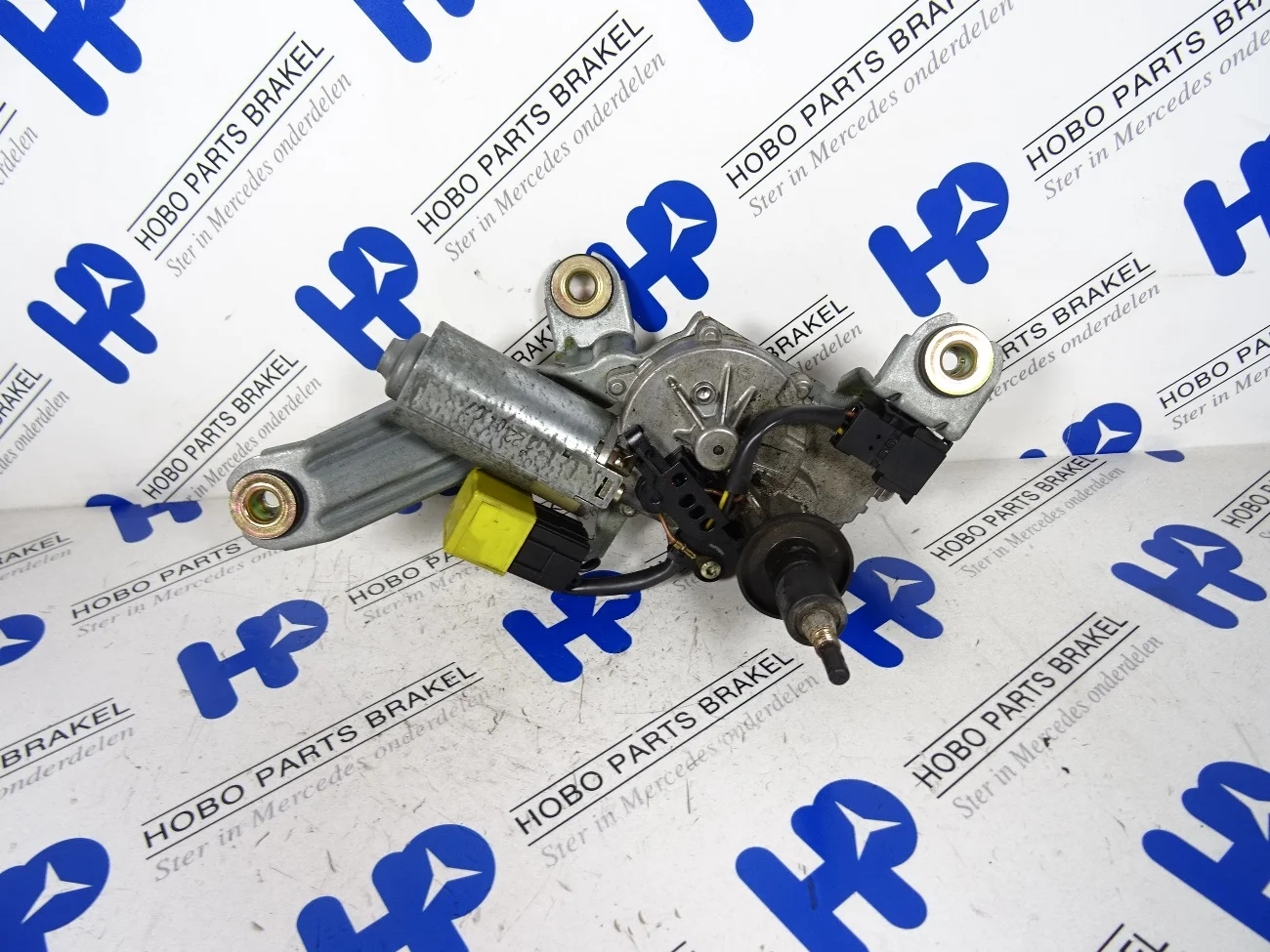 Ruitenwissermotor Achter A 202 820 9742*