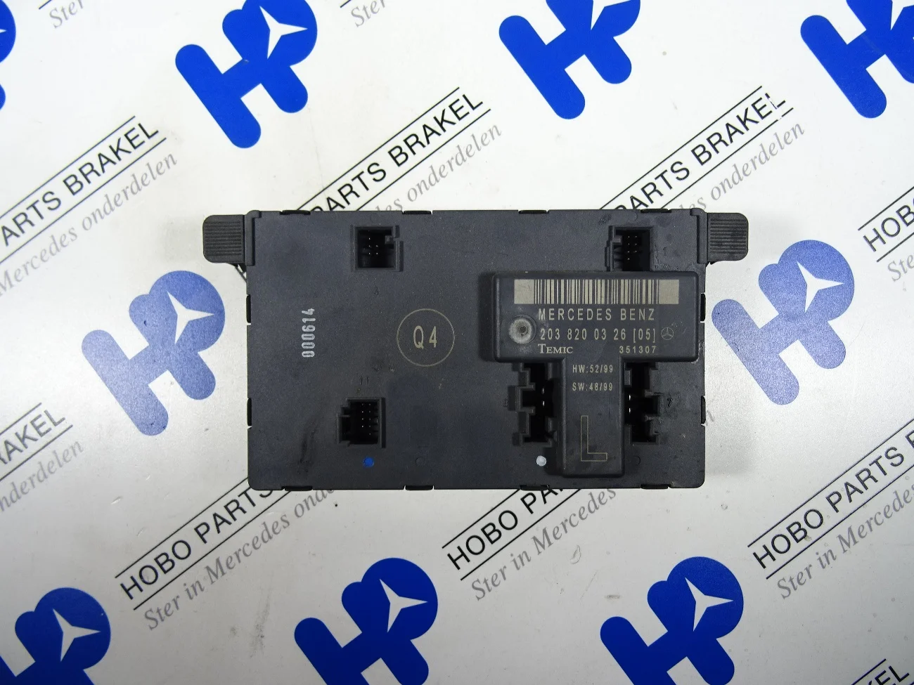 Door module A 203 820 0326* FL - A2038200326 - A2038200326