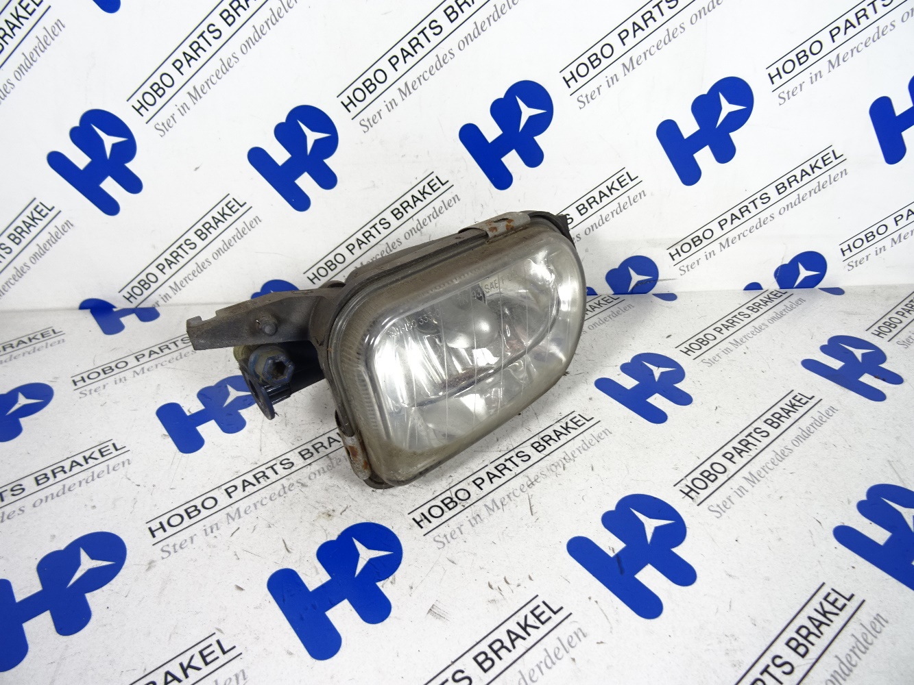 Mistlamp A 203 820 1156 LV