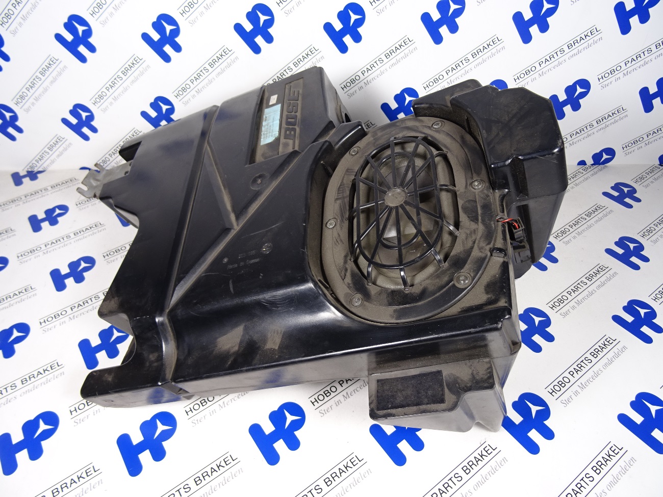 Subwoofer A 203 820 3202