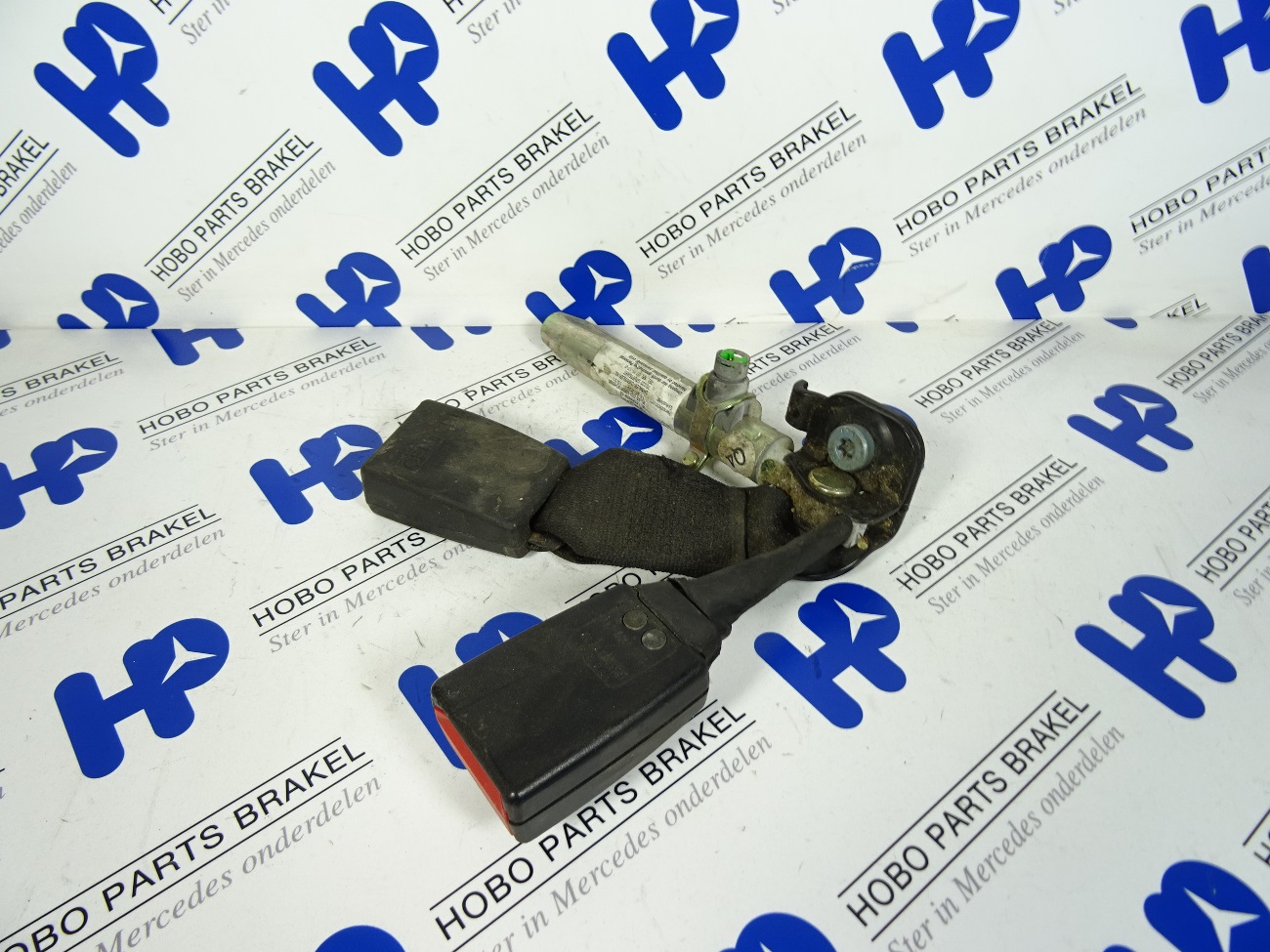Gordelslot A 203 860 0269 Achterbank zwart - A2038600269 9c94 - A2038600269-9C94