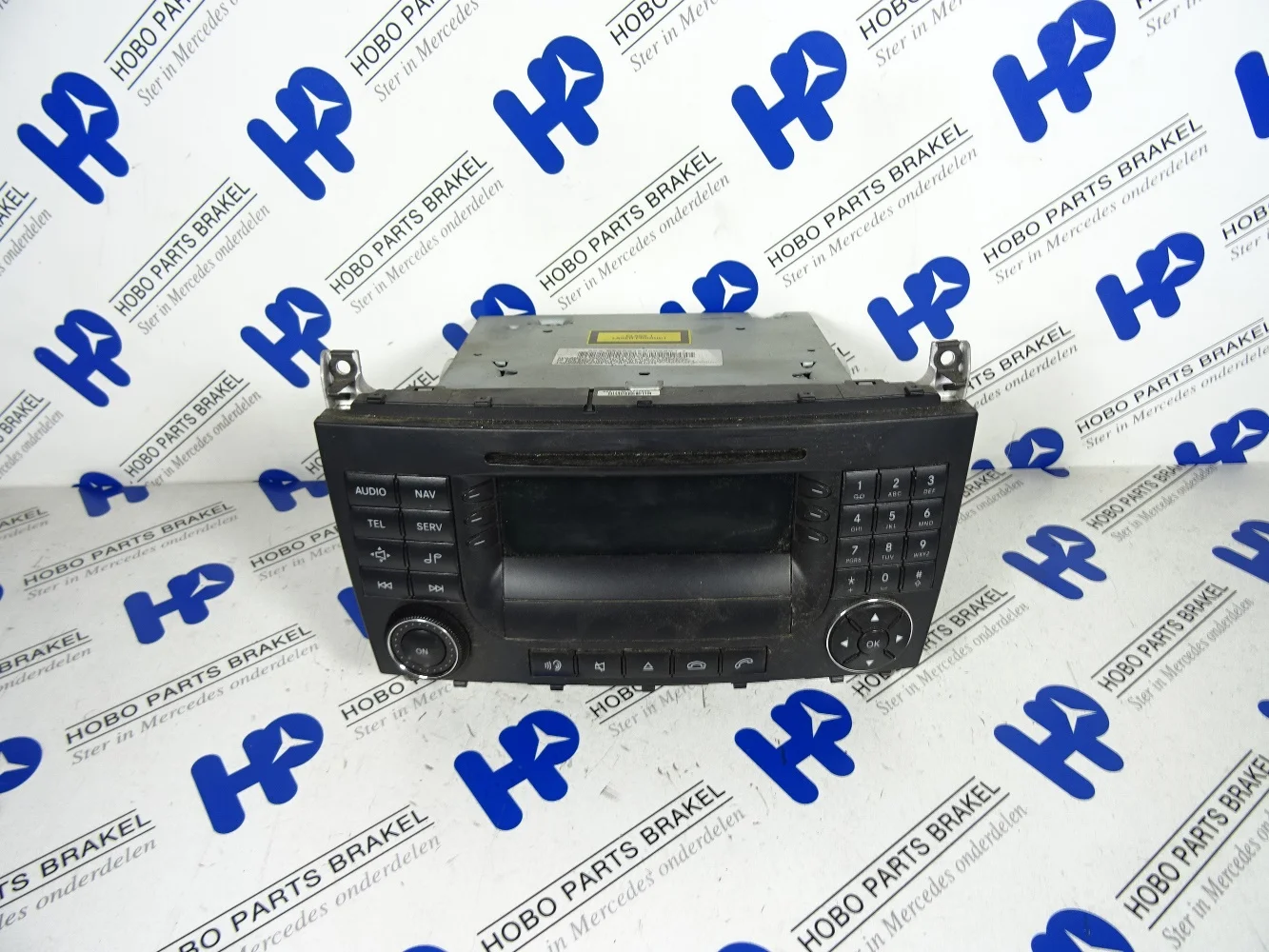 Radio CD player A 203 870 3489 - A2038703489 - A2038703489