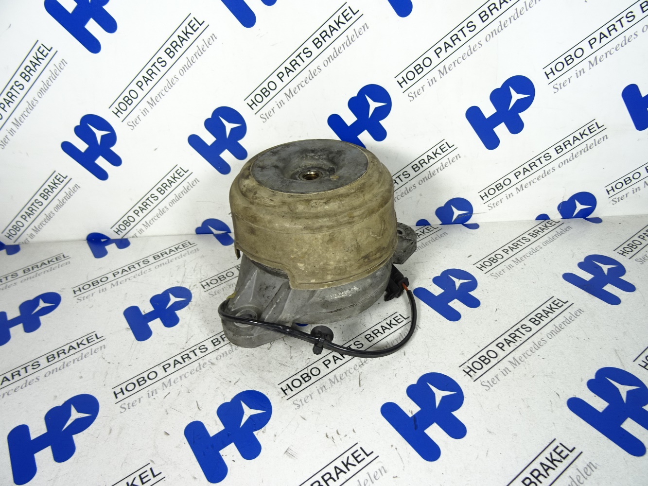 Motorsteun A 204 240 1817 - A2042401817 - A2042401817