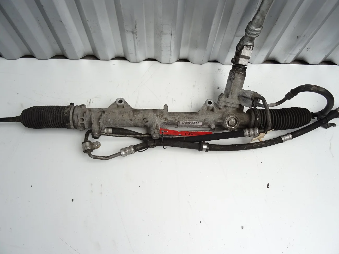 Steering rack A 204 460 6300 - A2044606300 - A2044606300