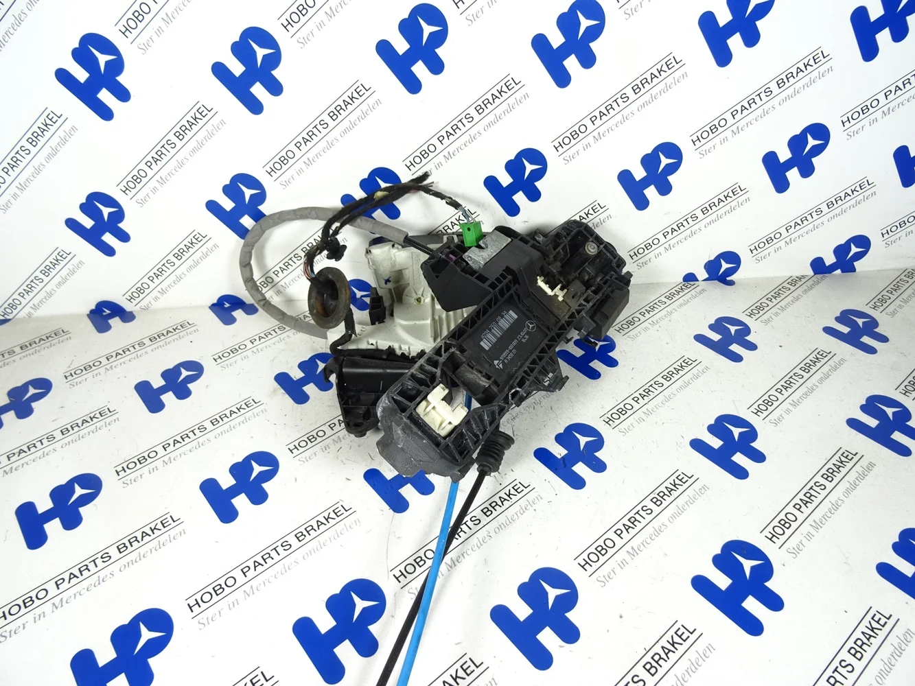 Portierslot A 204 730 1235 RA - A2047301235 - A2047301235
