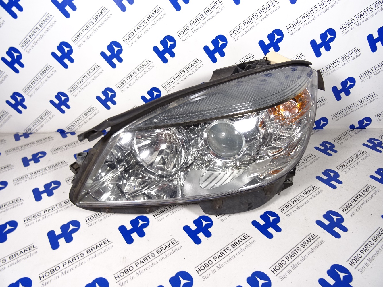 Koplamp C-klasse w204 Links