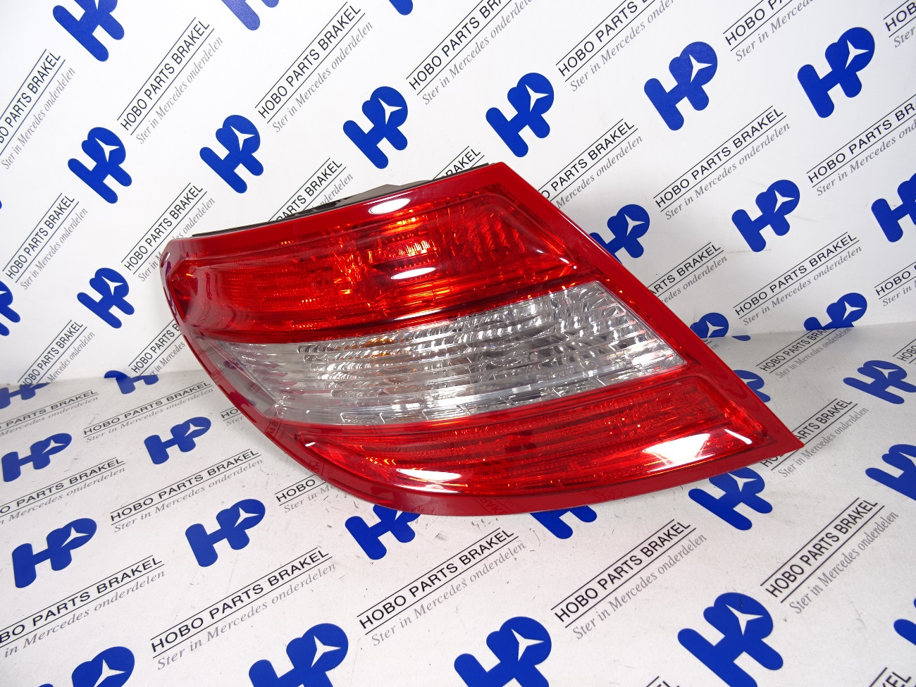 Achterlicht C-klasse w204 Links