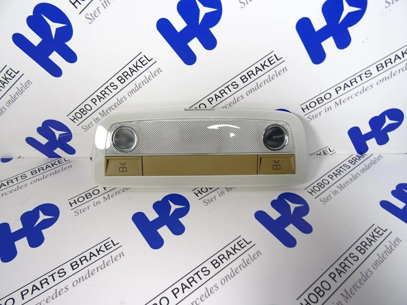Binnenverlichting A 204 820 4901 beige