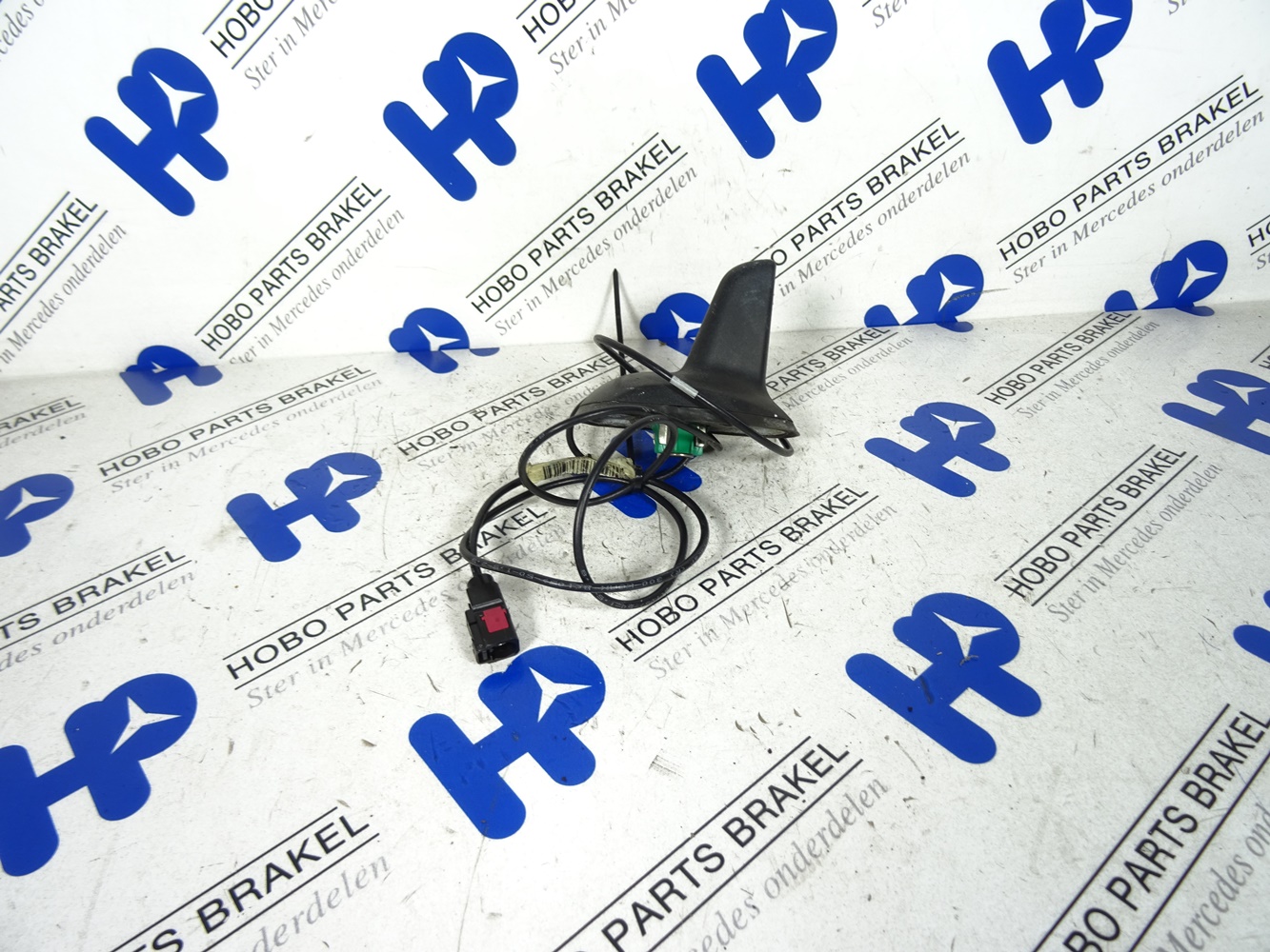Antenne A 204 820 6375