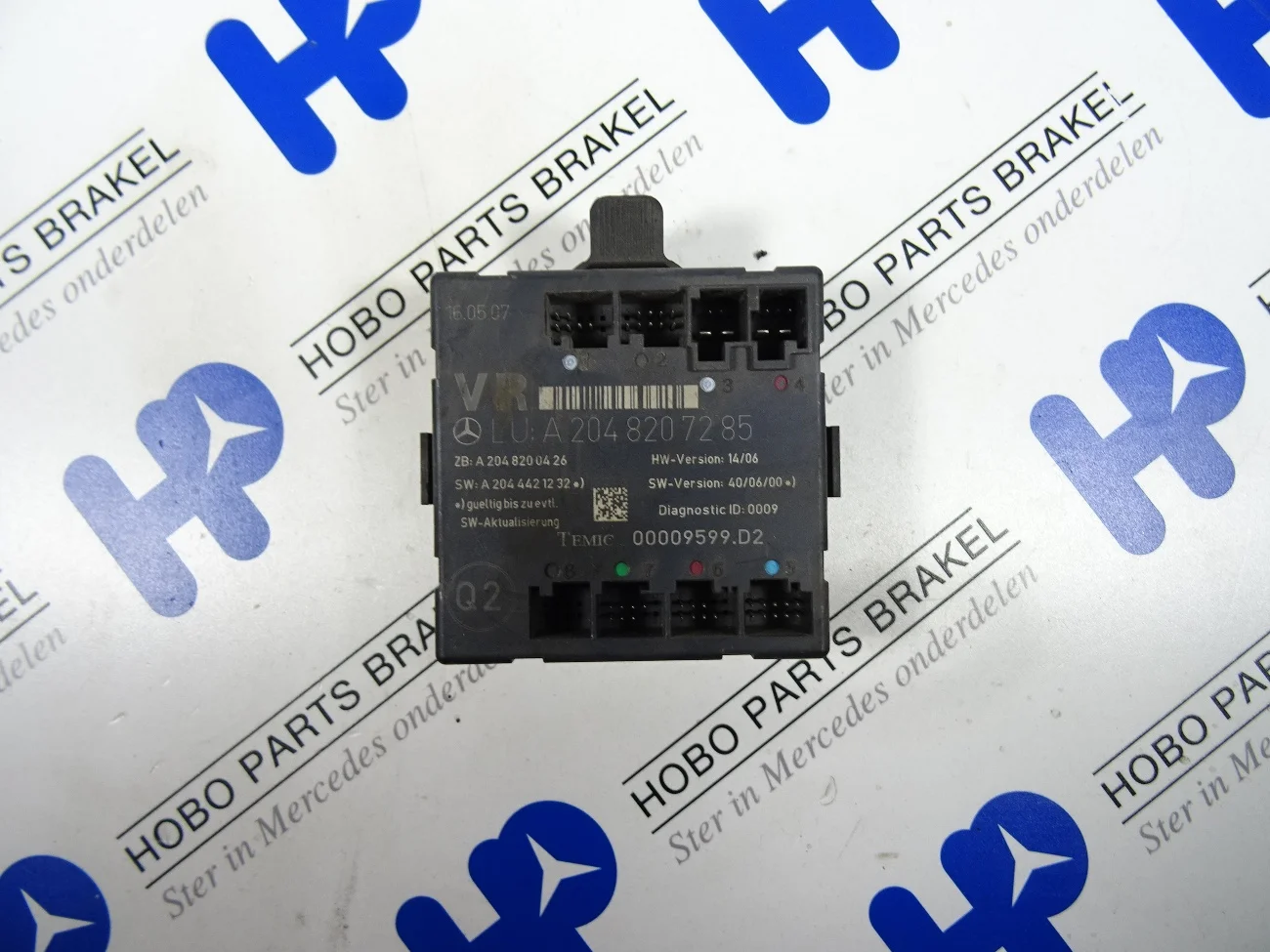 Deur module A 204 820 7285* RV