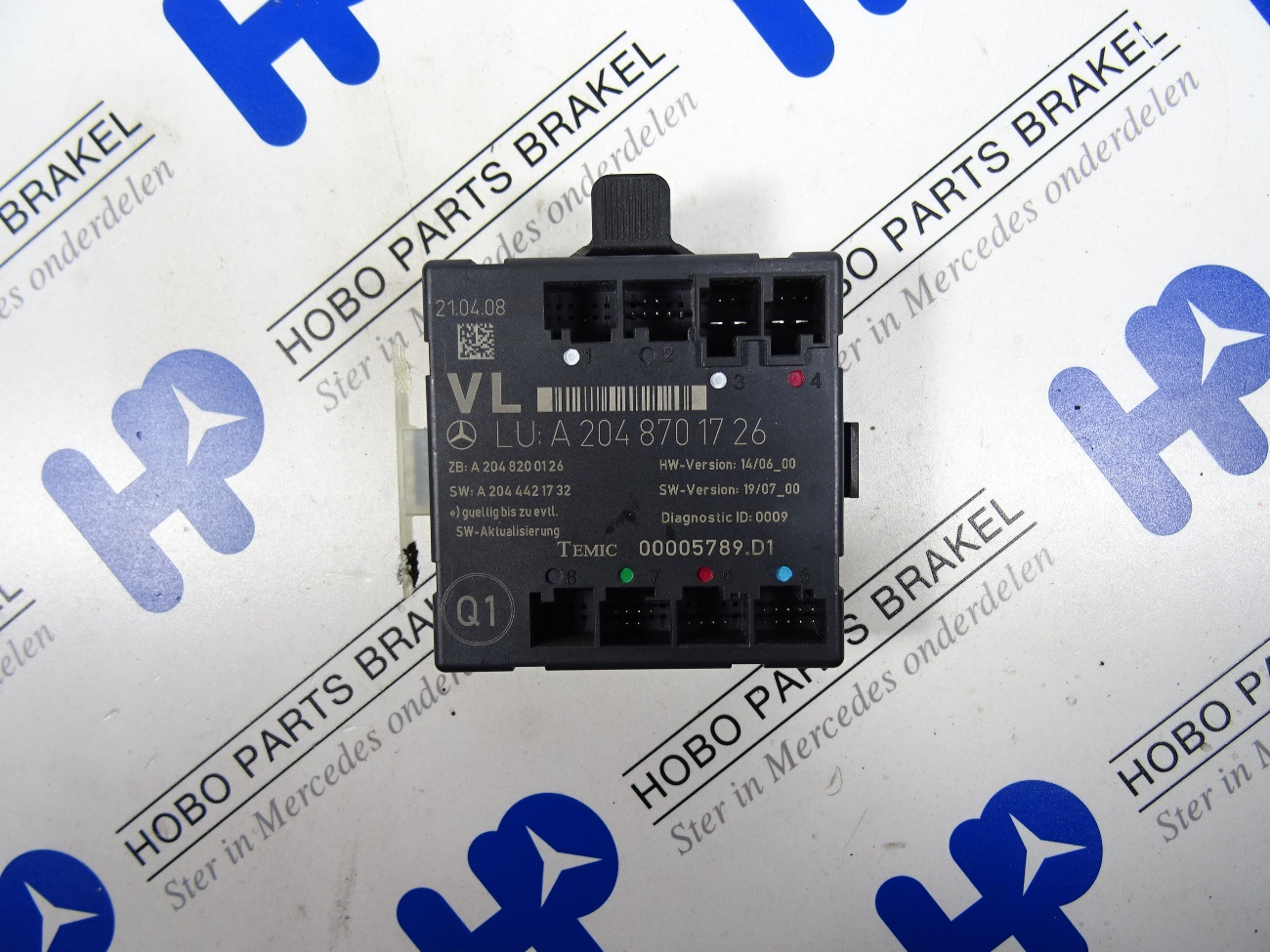 Deur module A 204 870 1726* LV