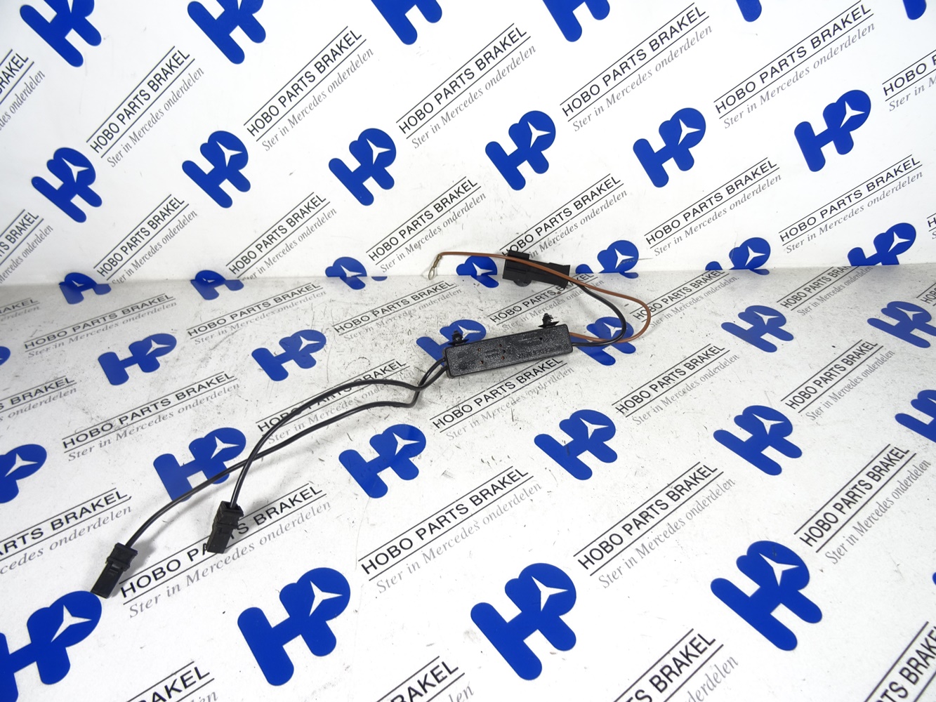 Antenne versterker A 204 870 9289