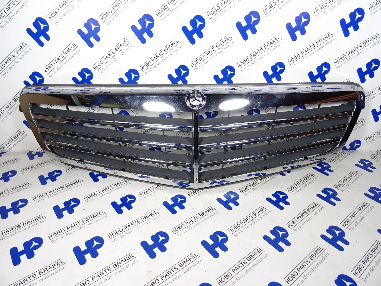 Grille C-class w204 Classic - A2048800083 - A2048800083