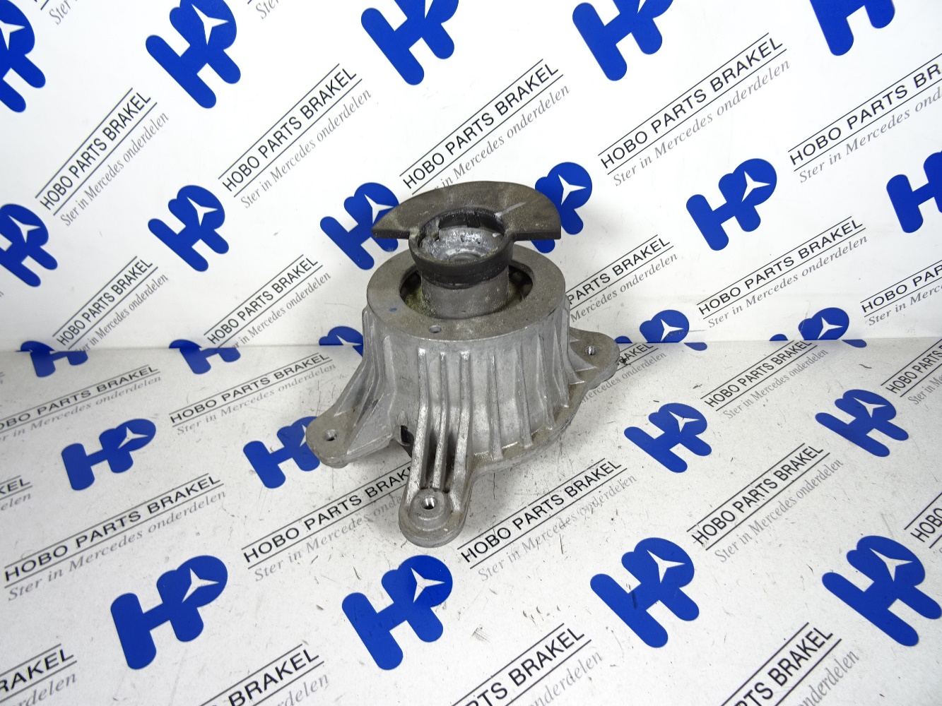 Motorsteun A 205 240 6617