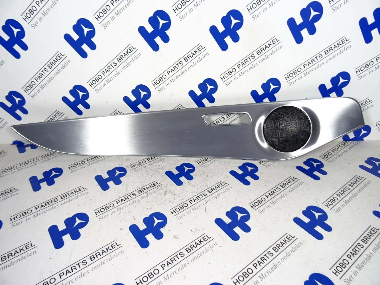 Door panel trim A 205 720 3713 FL - A2057203713 - A2057203713