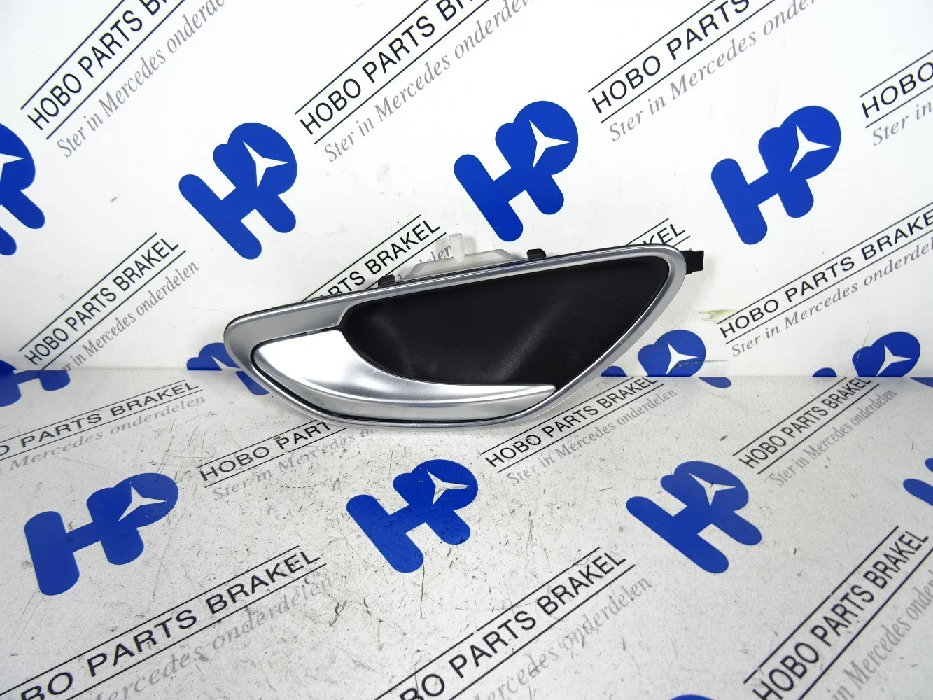 Door panel handle A 205 760 0300 RL - A2057600300 - A2057600300