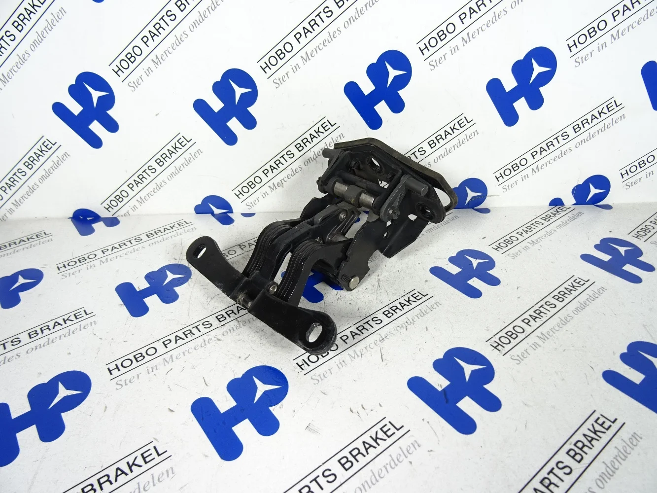 Achterklep scharnier A 207 750 0121 - A2077500121 - A2077500121