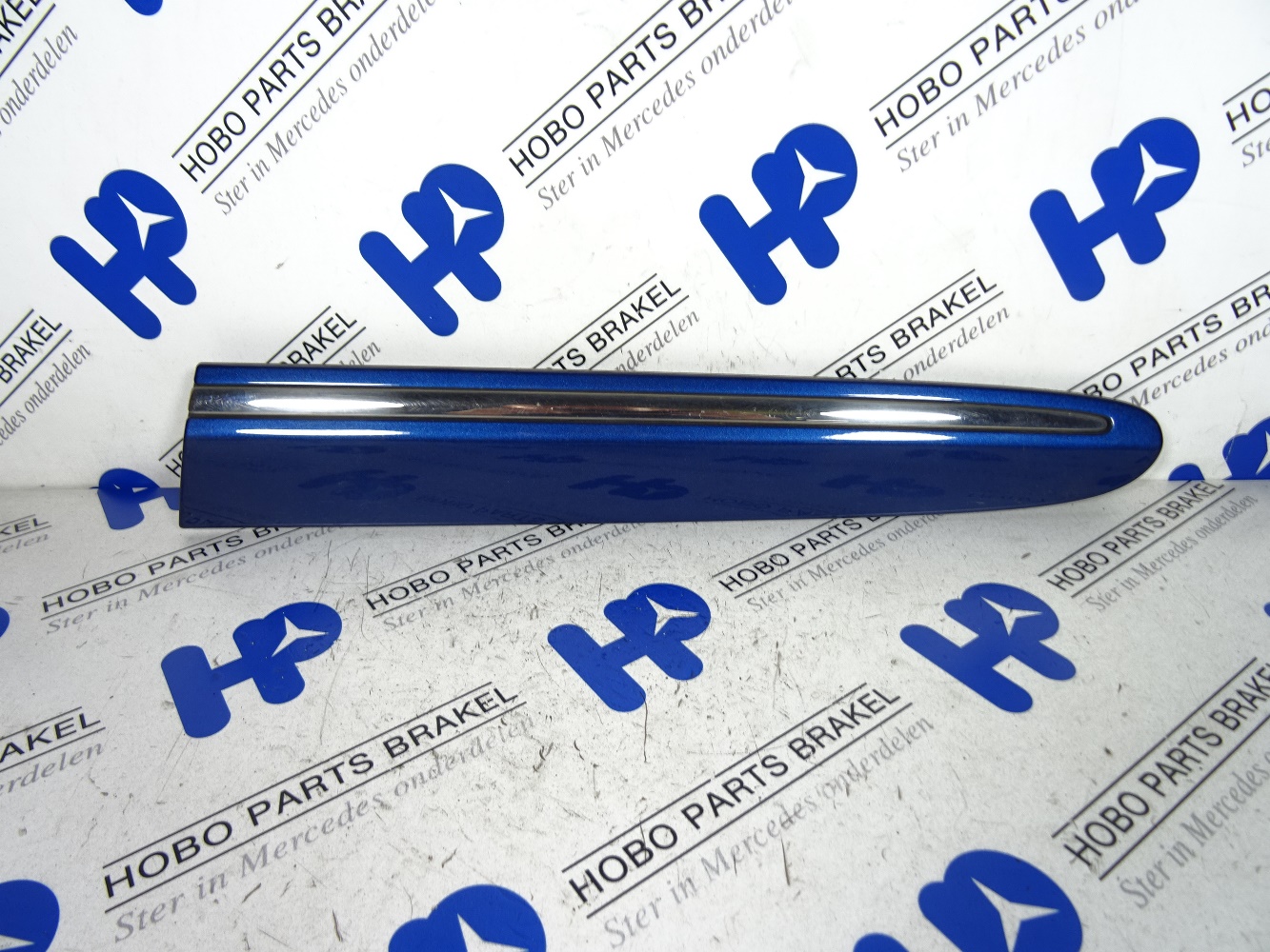 Sierlijst A 209 690 2562 blauw