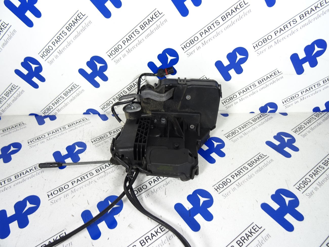 Portierslot A 209 720 0135 LV