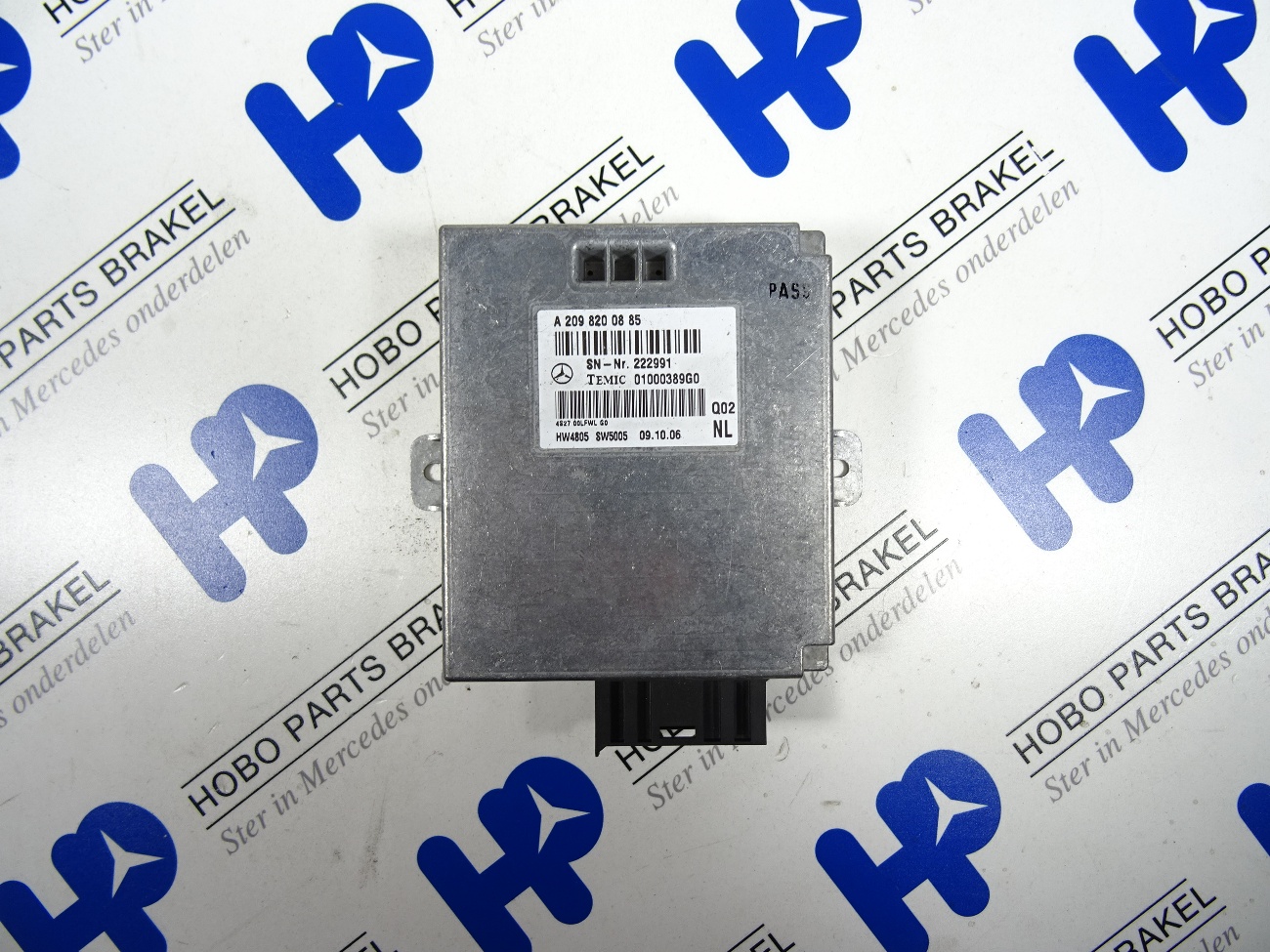 Spraakbediening module A 209 820 0885