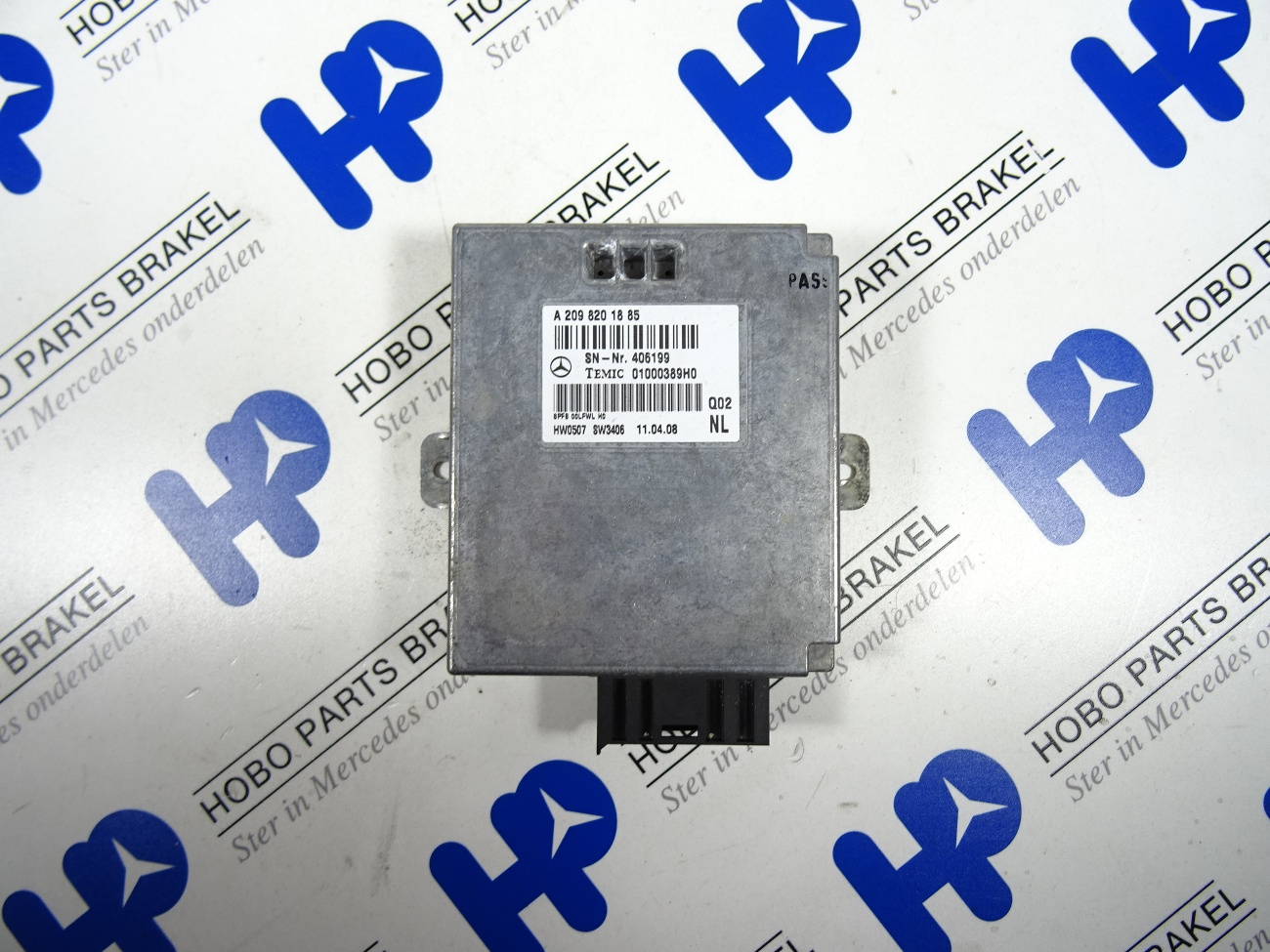 Spraakbediening module A 209 820 1885