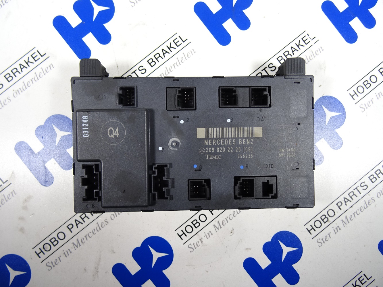 Deur module A 209 820 2226 RV