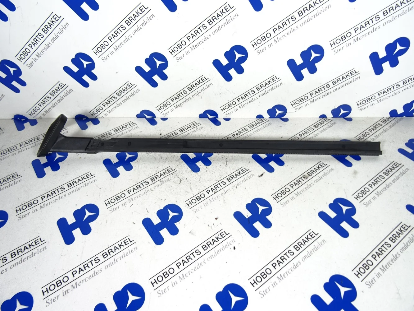 Seat belt extender rod A 209 868 0222 (!) - A2098680222  - A2098680222-1