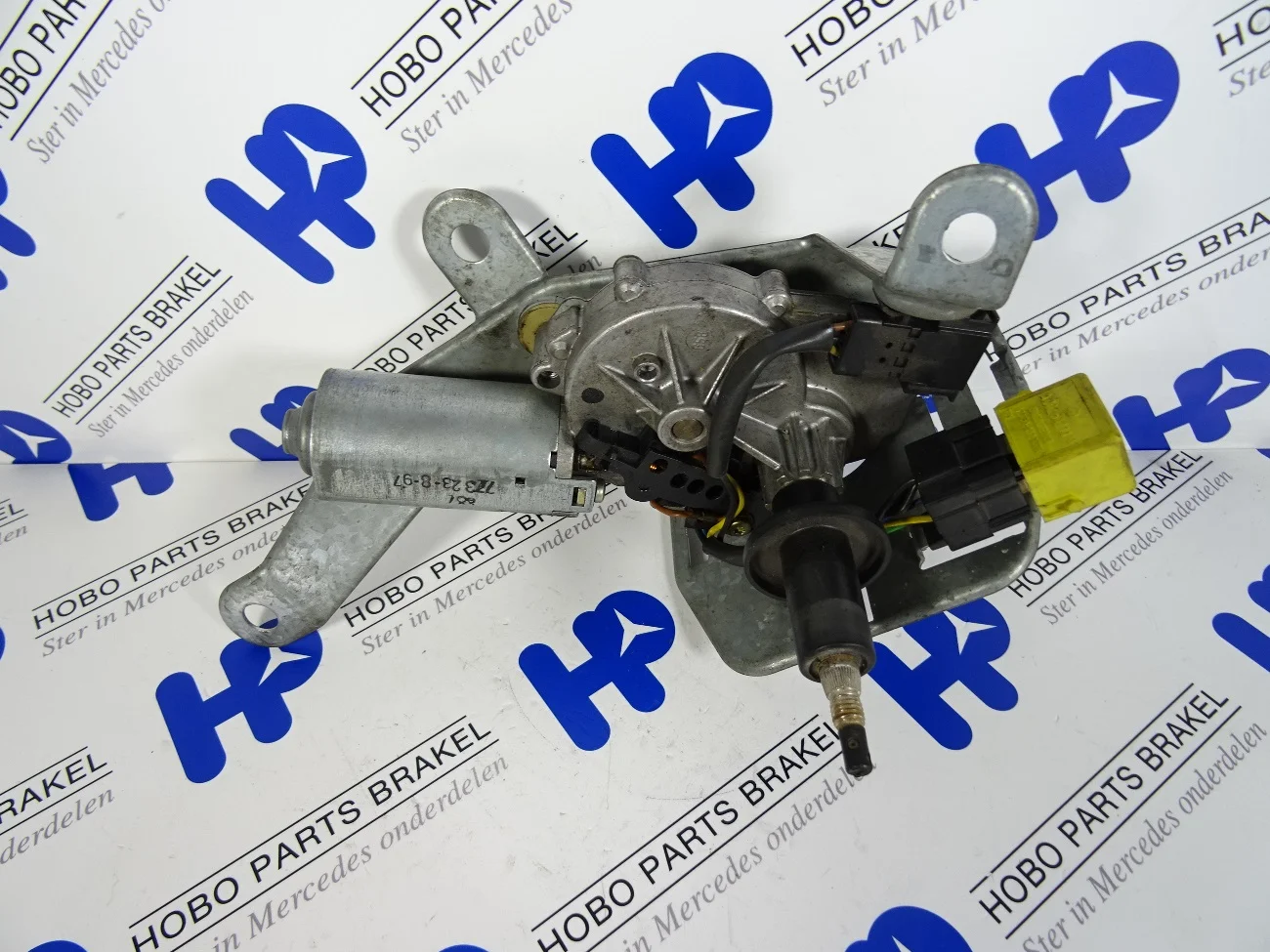 Wiper motor Rear A 210 820 7342 - A2108201942 - A2108207342