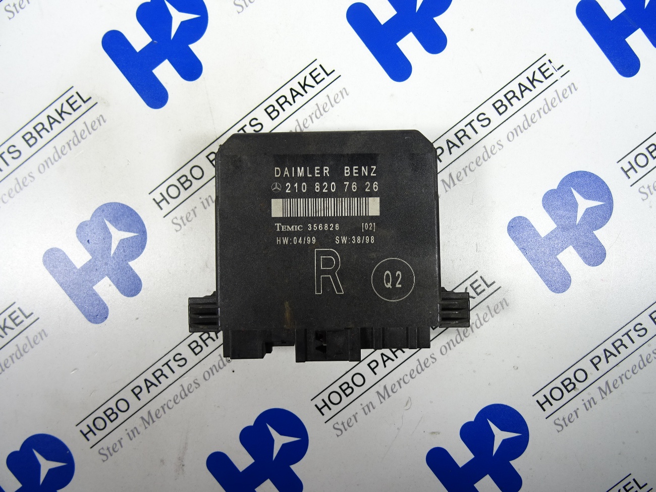 Deur module A 210 820 7626 RV