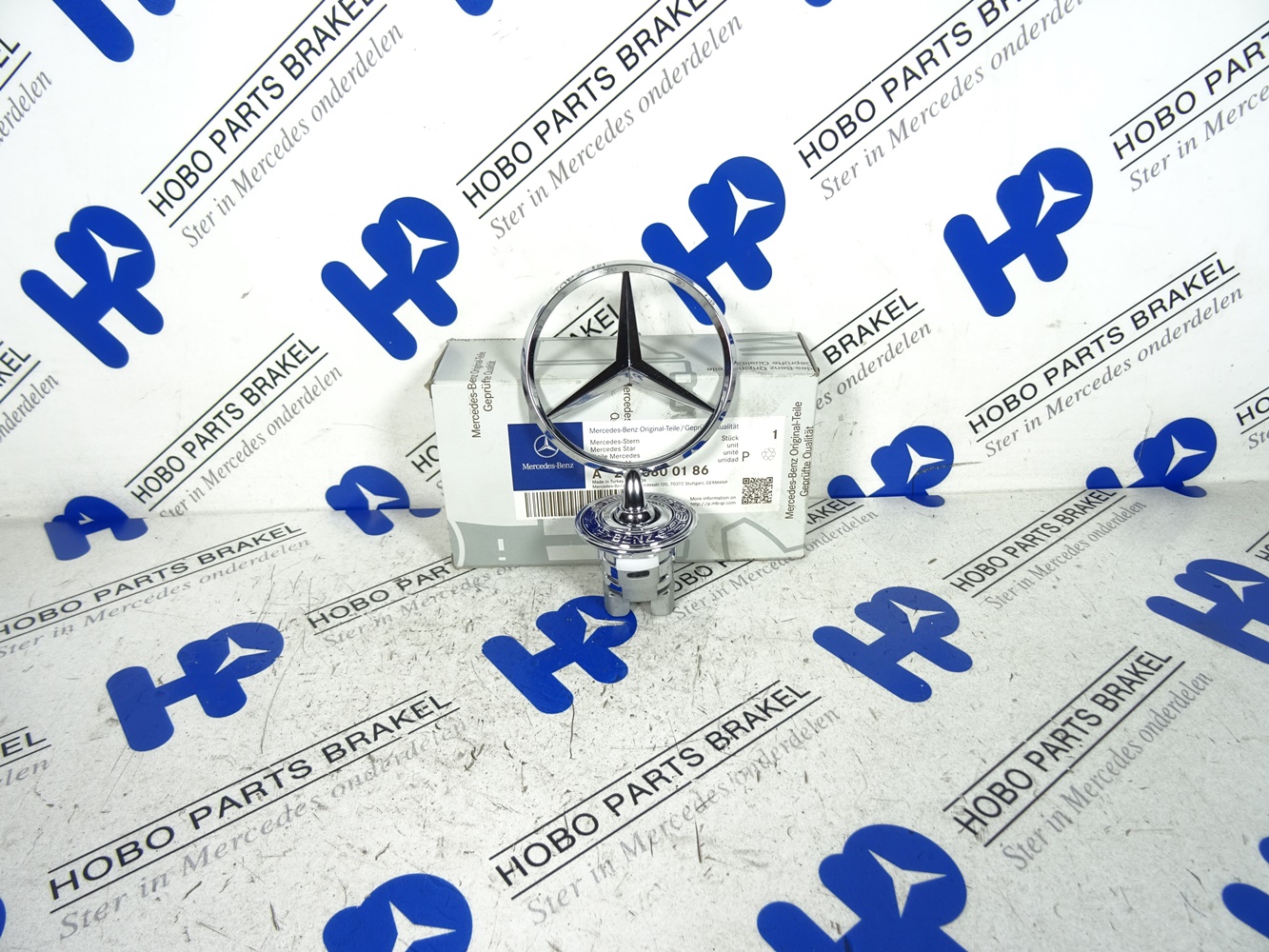 Motorkap ster A 210 880 0186 (Nieuw)