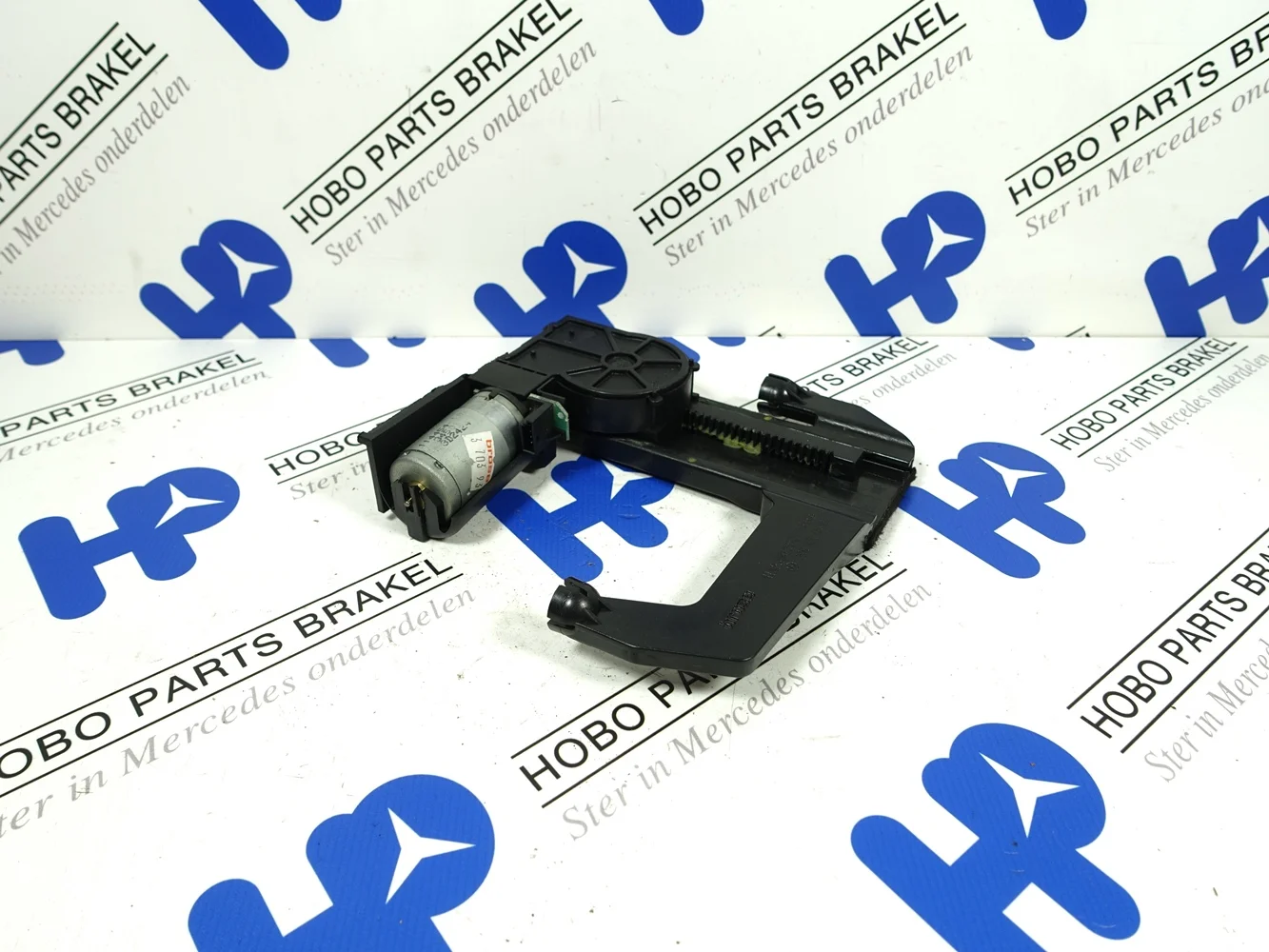Hoofdsteun wegklapmechanisme A 210 970 0026