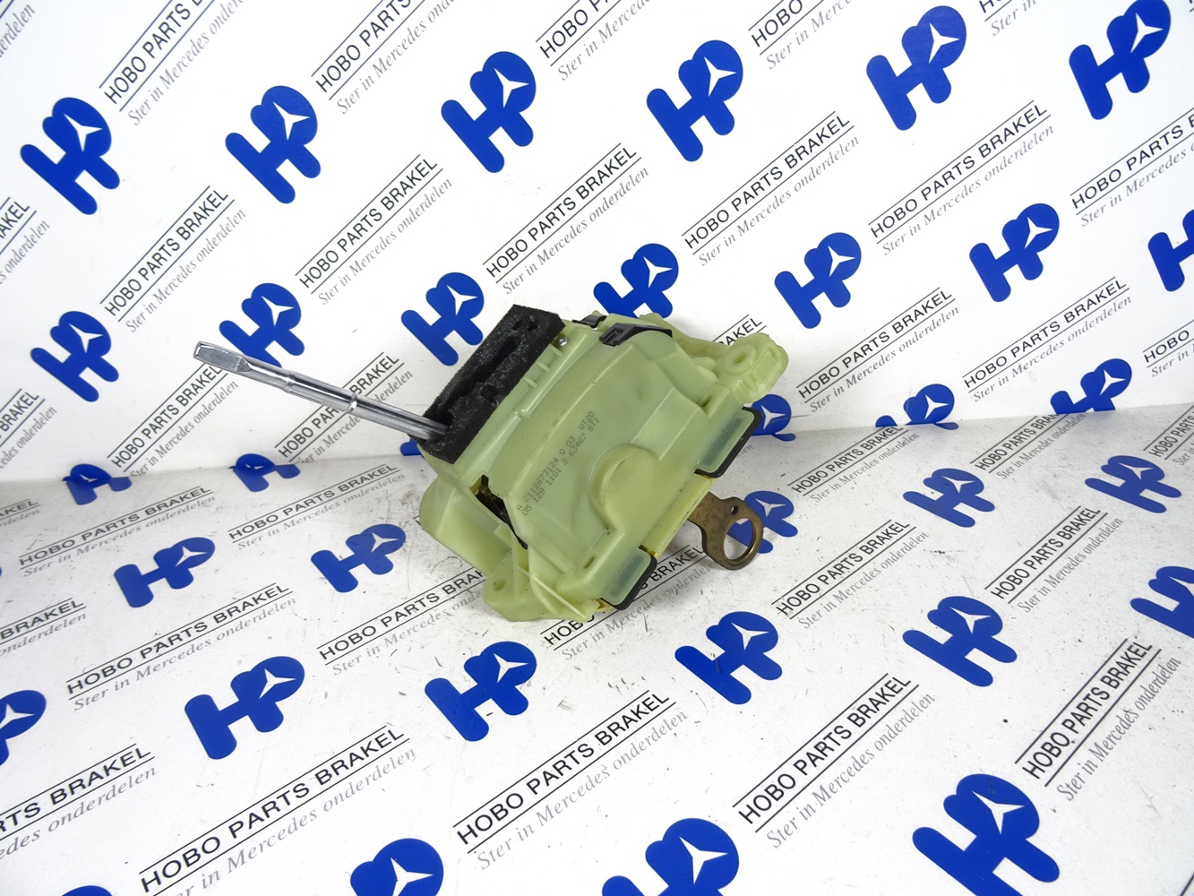 Schakelmechanisme A 211 267 3124