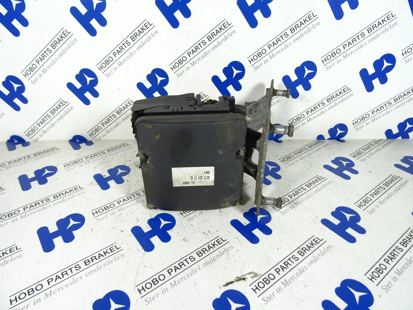 ABS pump A 211 431 1712 - A2114311712 - A2114311712