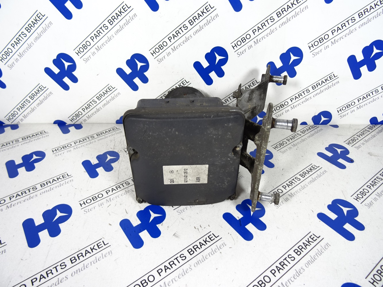 ABS pomp A 211 431 2812