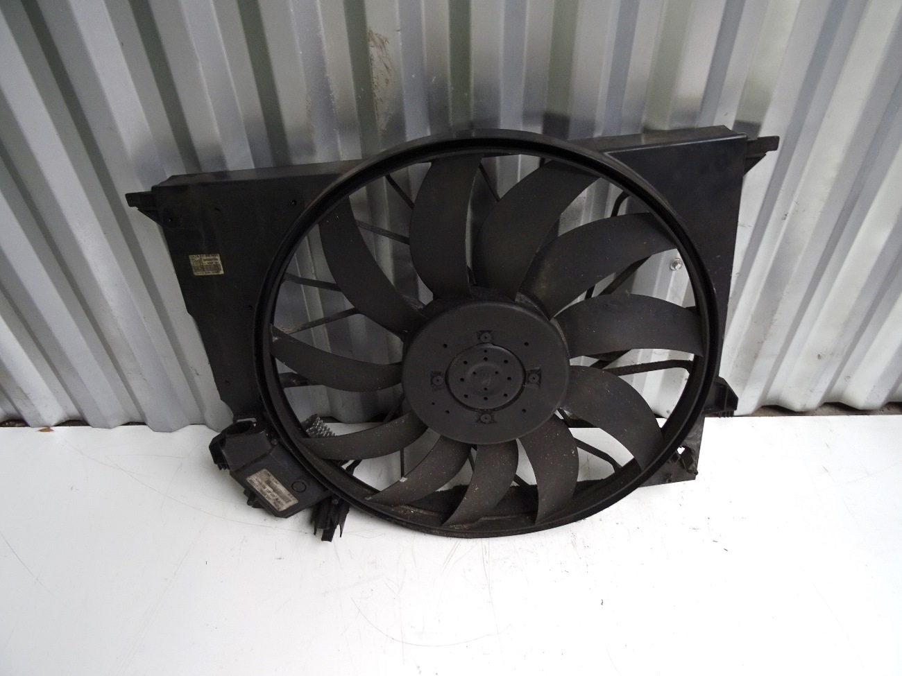 Koelventilator A 211 500 0493