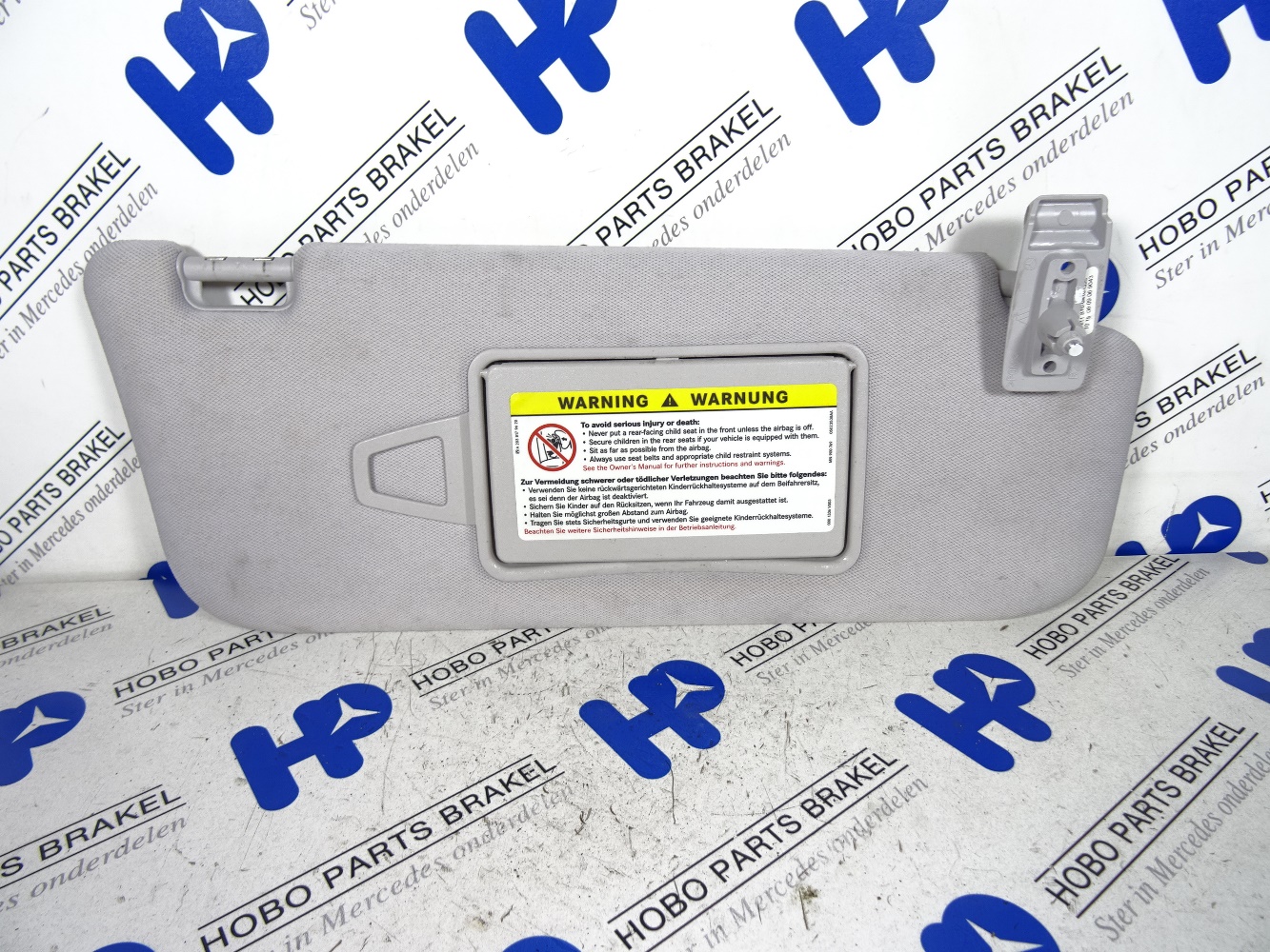 Zonneklep A 211 810 0410
