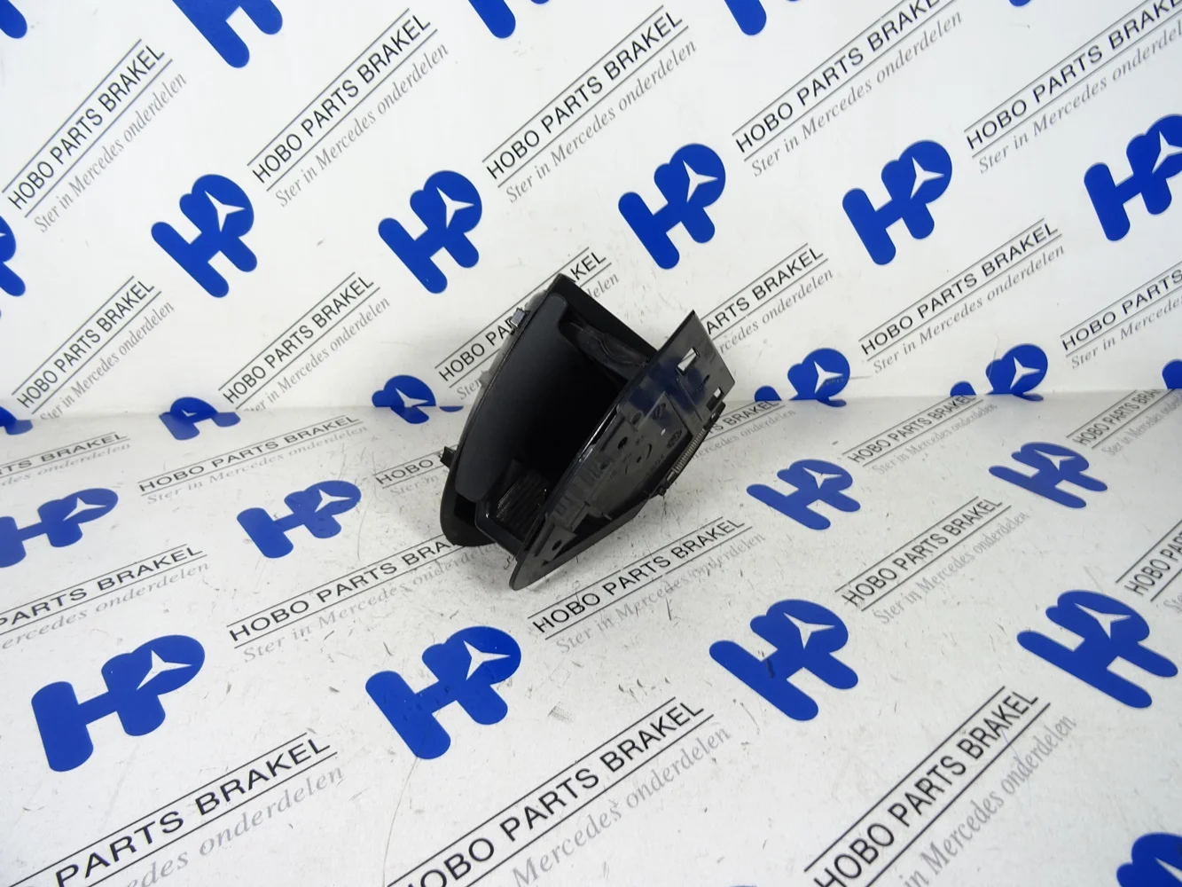 Ashtray A 211 810 2330 RL - A2118102330 - A2118102330