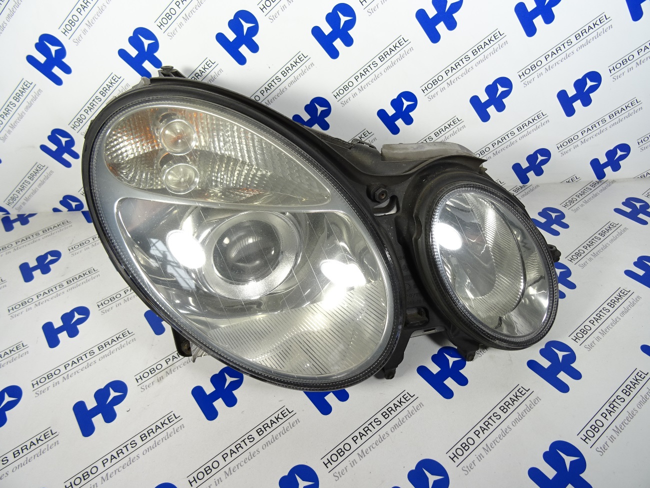 Koplamp E-klasse w211 Rechts