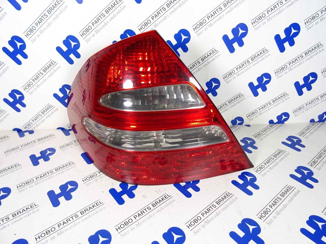 Achterlicht E-klasse w211 Classic / Elegance Links.