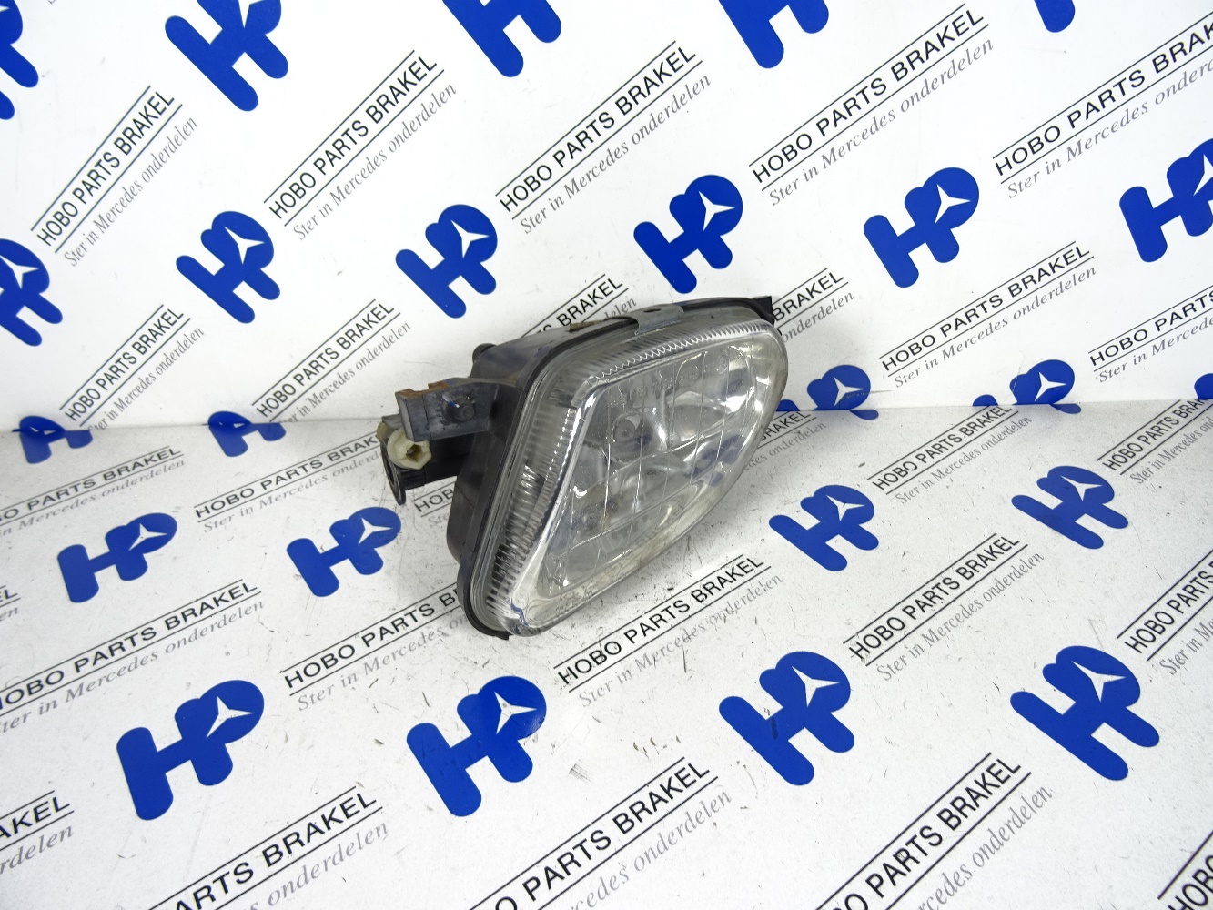 Mistlamp A 211 820 0556 LV - A2118200556 - A2118200556