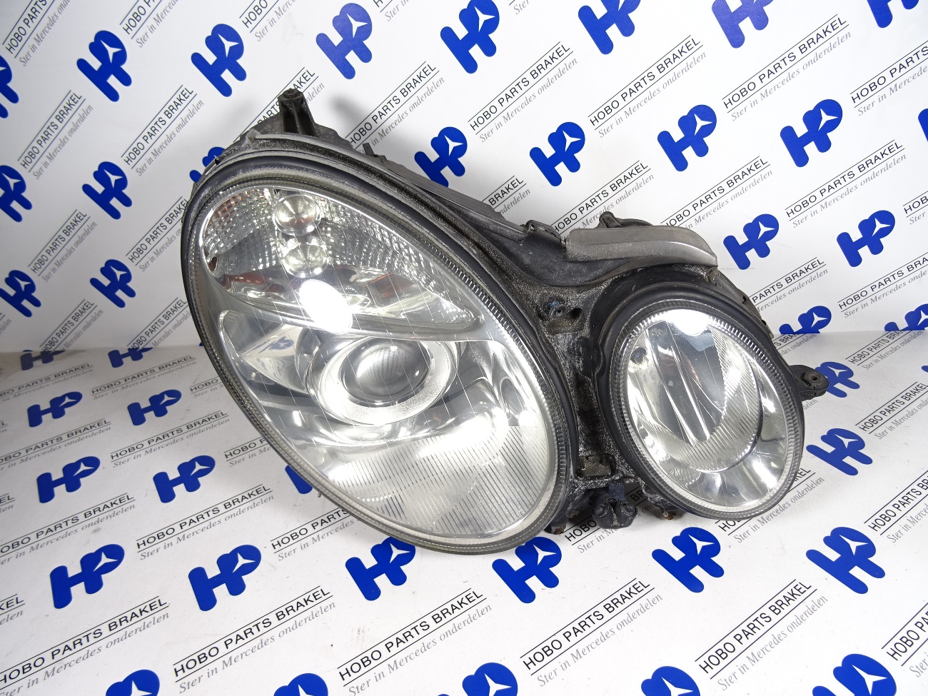 Koplamp E-klasse w211 Xenon Rechts