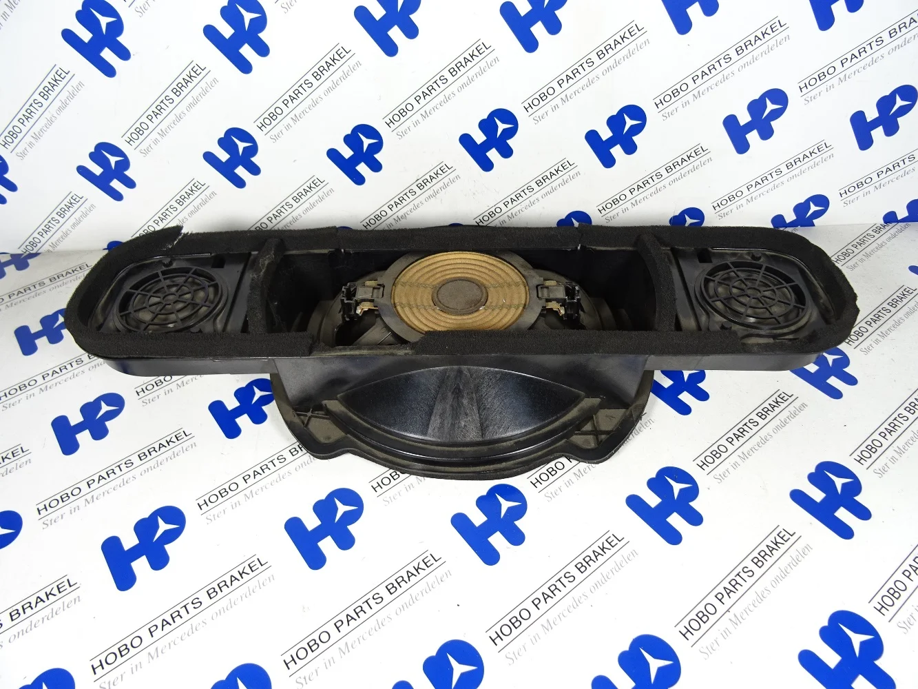 Subwoofer A 211 820 2802