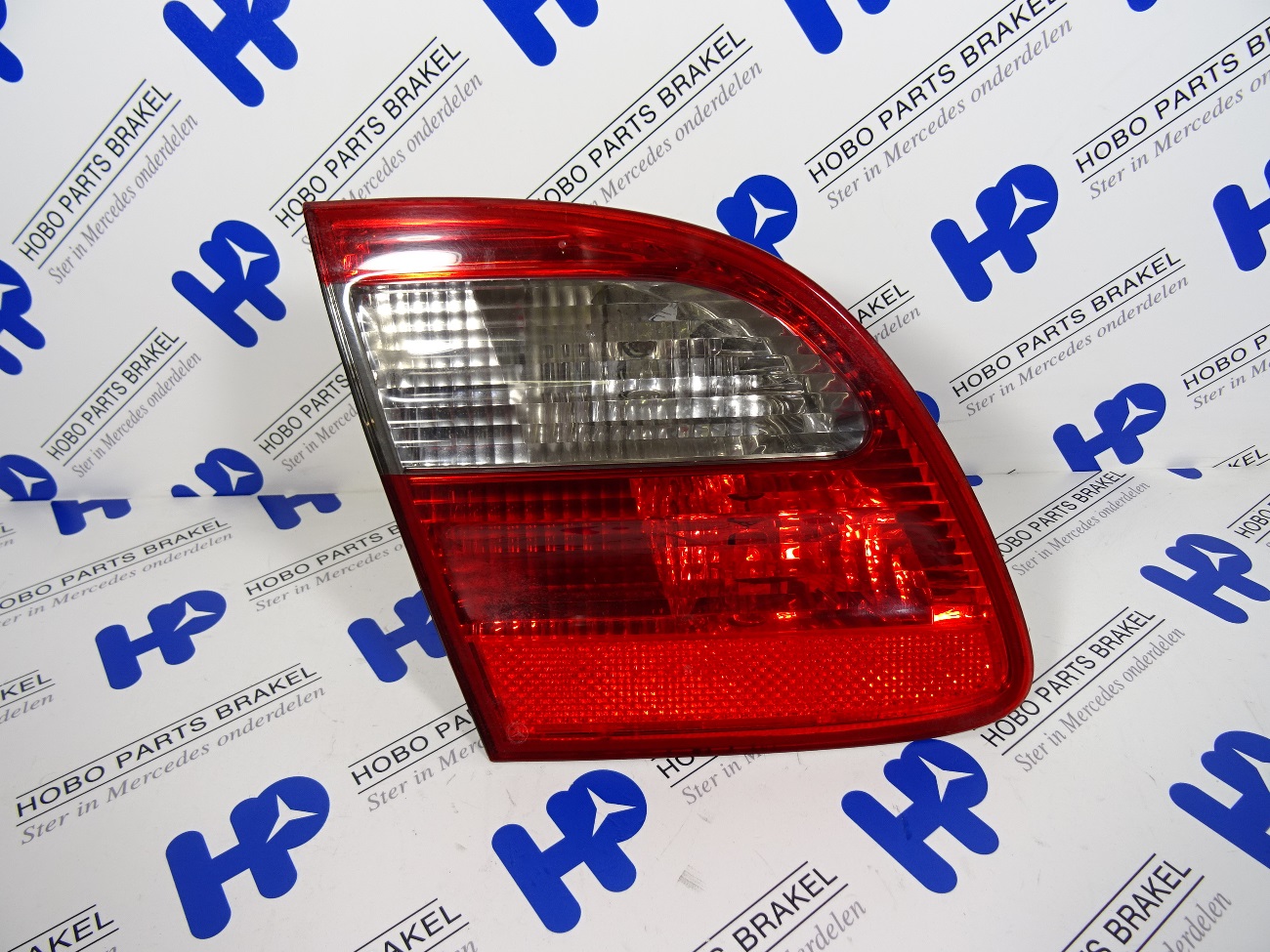 Achterlicht E-klasse w211 Achterklep Combi Links