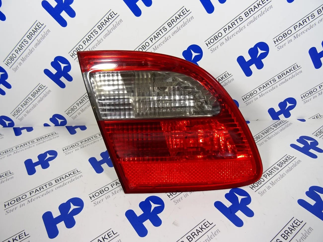 Achterlicht E-klasse w211 Achterklep Combi Links
